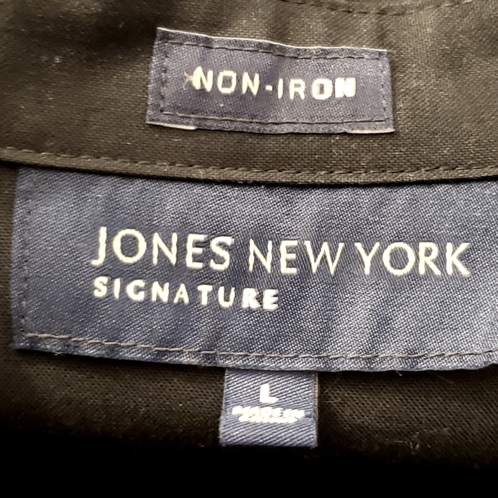 Jones New York Signature Non-Iron Button Down Dress Shirt